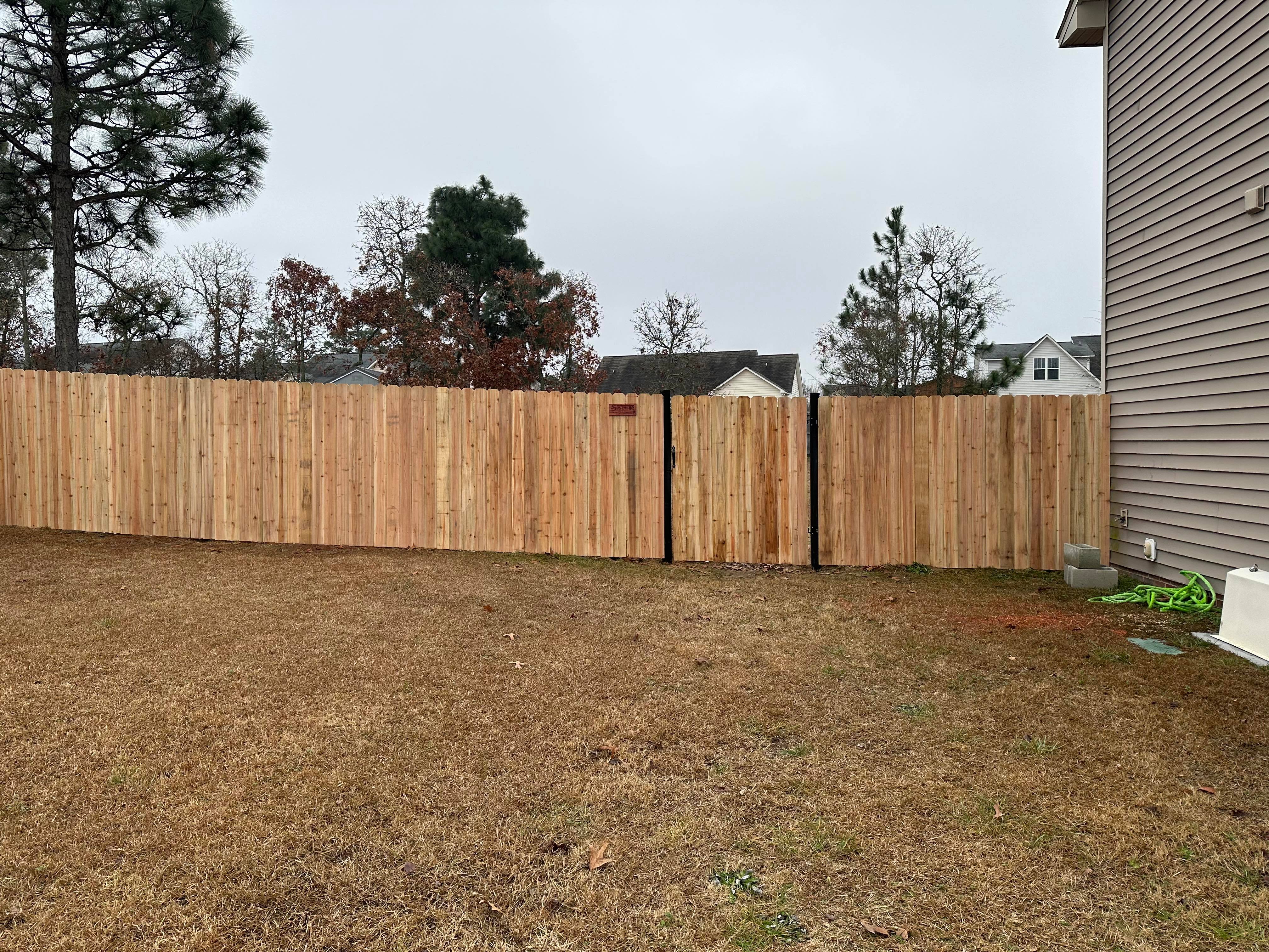 red cedar wood privacy fencing